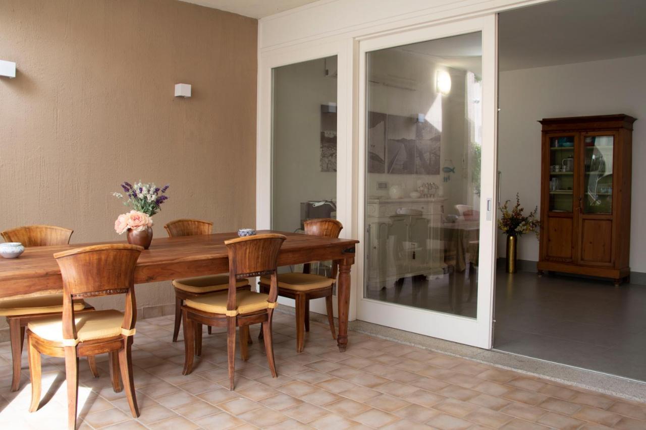 Domu Ajaju Guest House Villasimius Extérieur photo