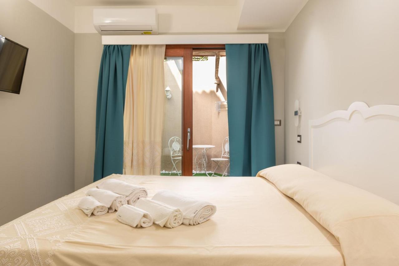 Domu Ajaju Guest House Villasimius Extérieur photo