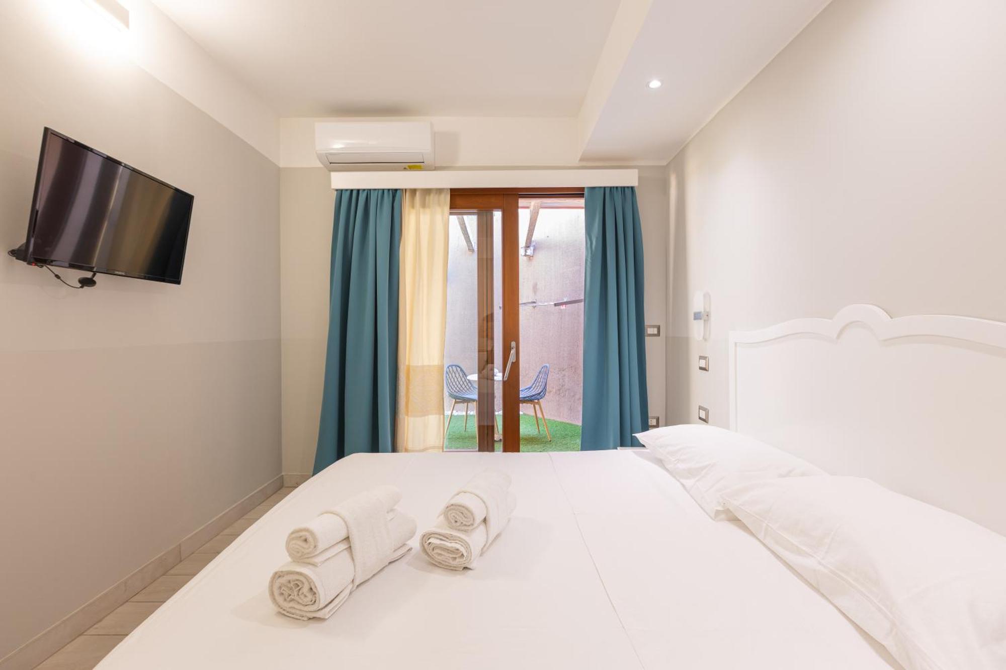 Domu Ajaju Guest House Villasimius Extérieur photo